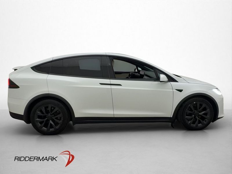 Tesla Model X bild 8