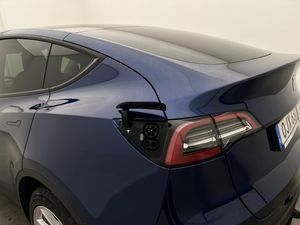 Tesla Model Y bild 10