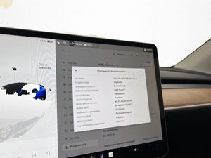 Tesla Model Y bild 21