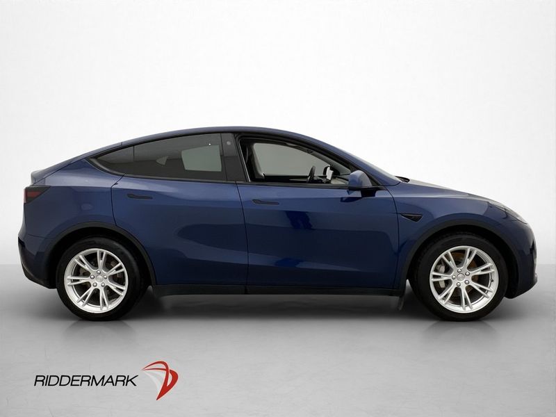 Tesla Model Y bild 8