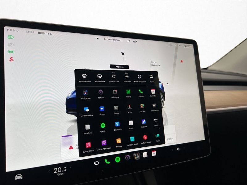 Tesla Model Y bild 16