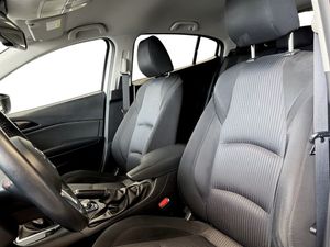 Mazda 3 bild 5