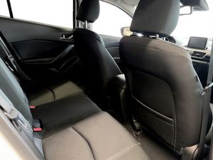 Mazda 3 bild 14