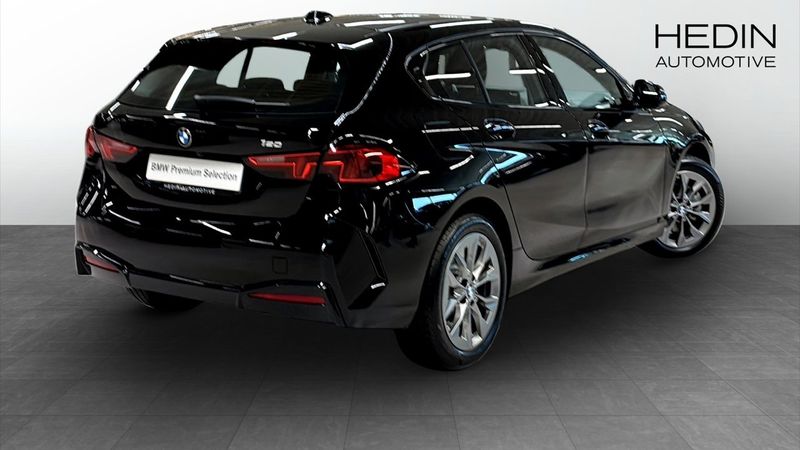 BMW 120 bild 2