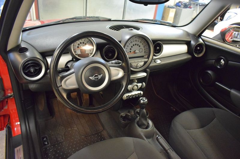 MINI One bild 6