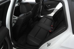 BMW 320 bild 16