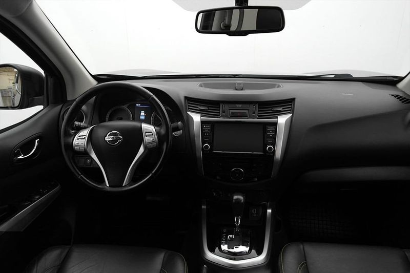 Nissan Navara bild 8