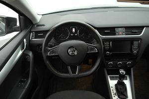 Skoda Octavia bild 9