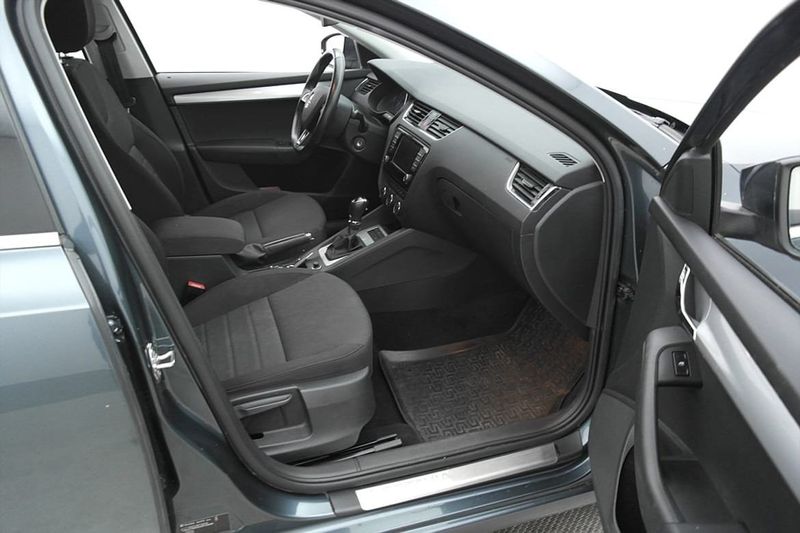 Skoda Octavia bild 17