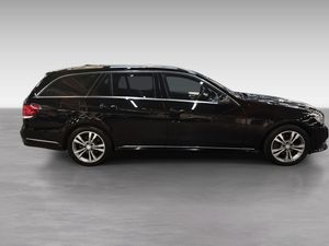 Mercedes E220 bild 4