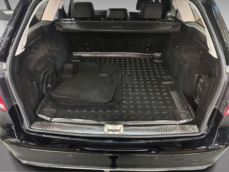 Mercedes E220 bild 17