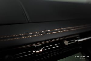 Aston Martin DB12 bild 17