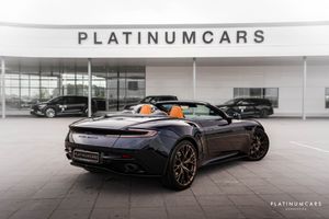 Aston Martin DB12 bild 2