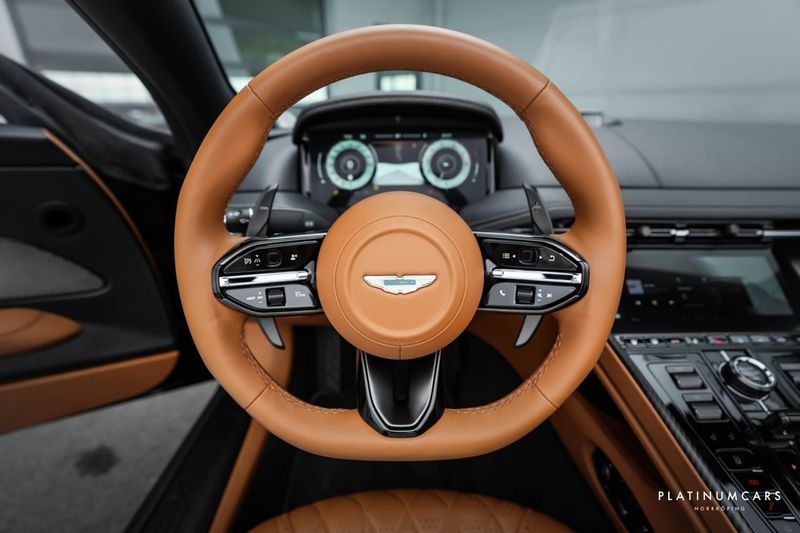Aston Martin DB12 bild 9