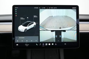 Tesla Model 3 bild 20