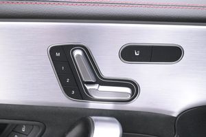 Mercedes CLA250 bild 10