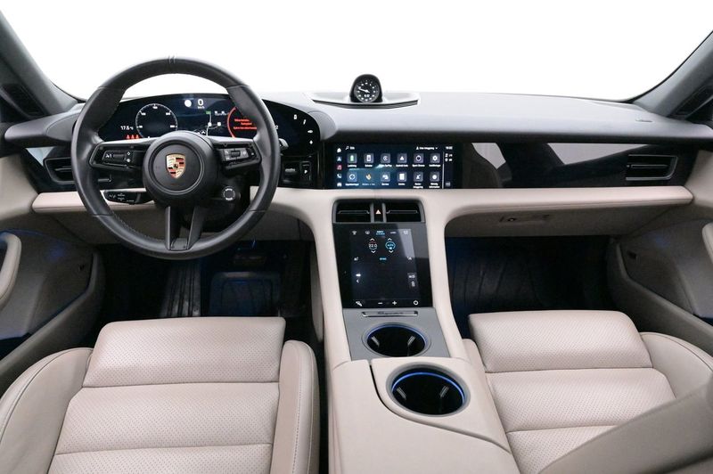 Porsche Taycan bild 6