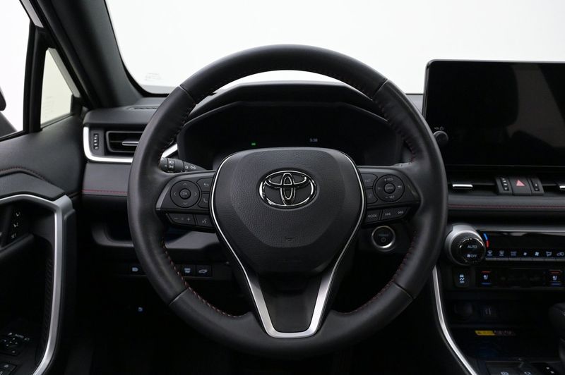 Toyota RAV4 bild 7