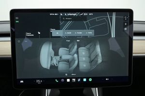 Tesla Model 3 bild 21