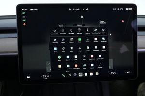 Tesla Model Y bild 22