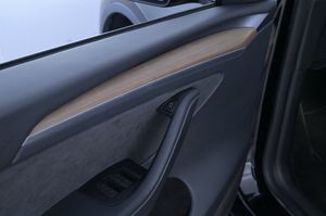 Tesla Model Y bild 10