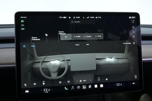 Tesla Model Y bild 20