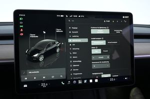 Tesla Model Y bild 15