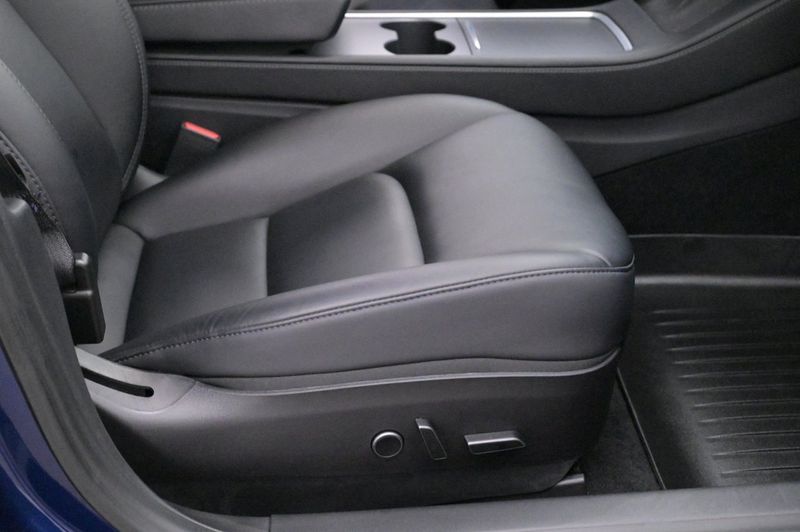 Tesla Model 3 bild 13