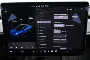 Tesla Model 3 bild 15