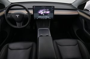 Tesla Model Y bild 6