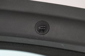 Tesla Model Y bild 22