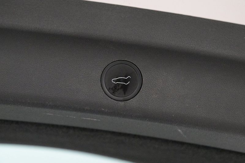 Tesla Model Y bild 22