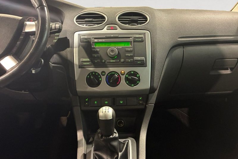 Ford Focus bild 12