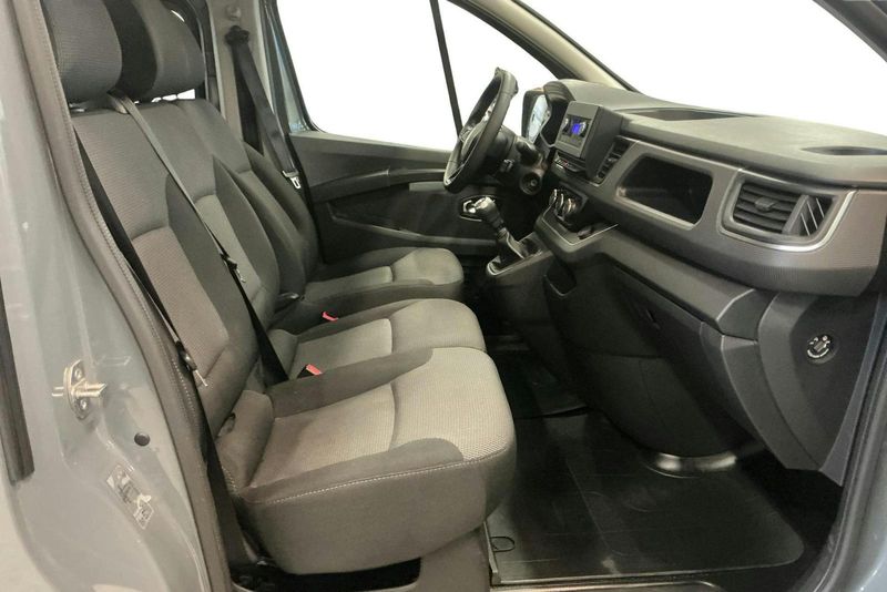 Renault Trafic bild 7
