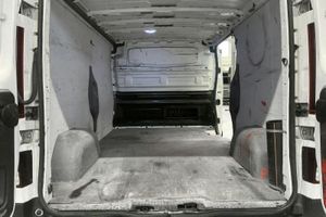 Renault Trafic bild 9