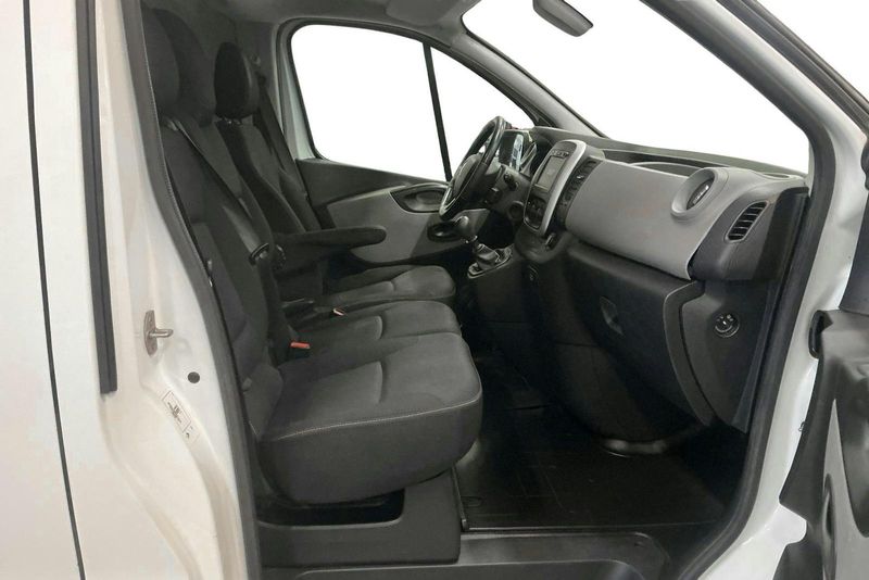 Renault Trafic bild 7
