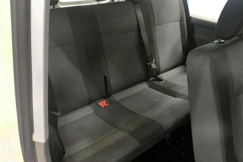 Volkswagen Caravelle bild 9