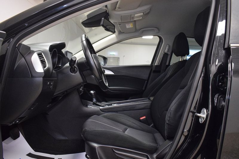 Mazda 3 bild 6