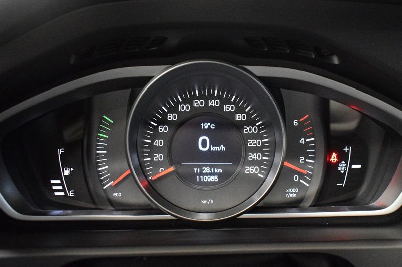 Volvo V40 bild 11
