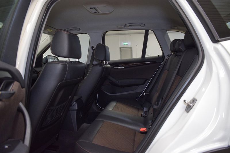 BMW X1 bild 18