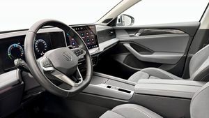 Volkswagen Passat bild 7