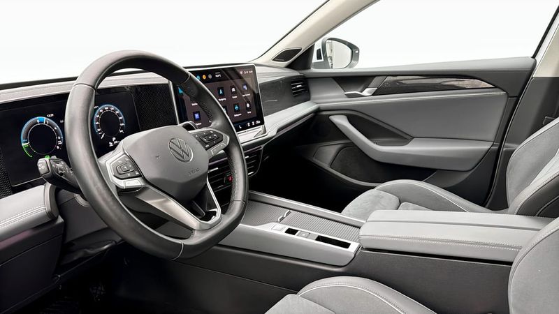 Volkswagen Passat bild 7