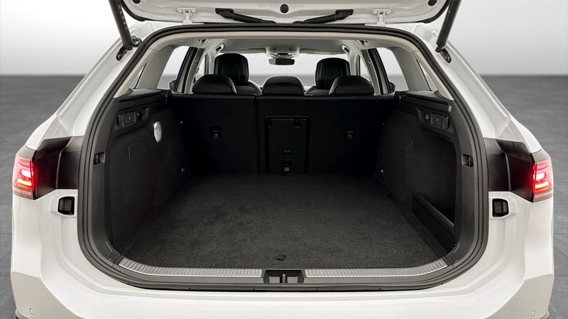 Volkswagen Passat bild 12