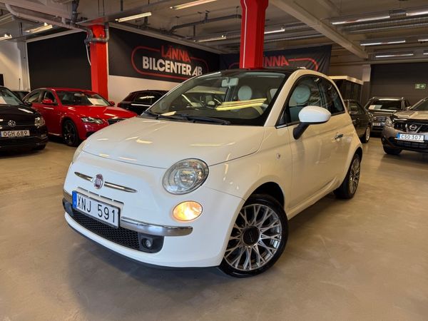 Fiat 500 1.2 8V Automat Lounge Kamrembytt Panorama Låg årsskatt - 2012