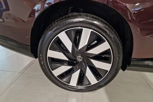 Volvo EX90 bild 12