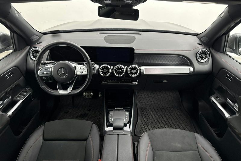 Mercedes EQB300 bild 6
