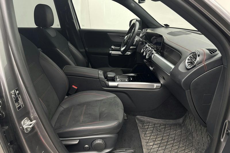 Mercedes EQB300 bild 7