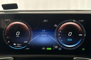 Mercedes EQB300 bild 12