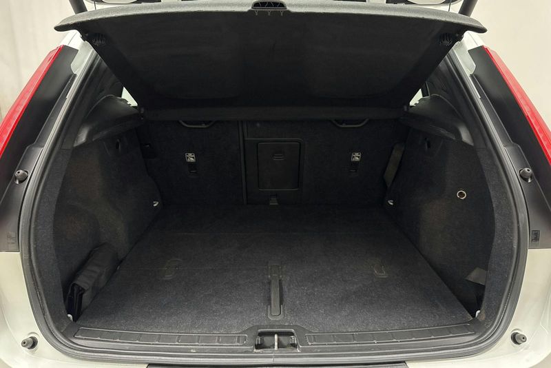 Volvo XC40 bild 9