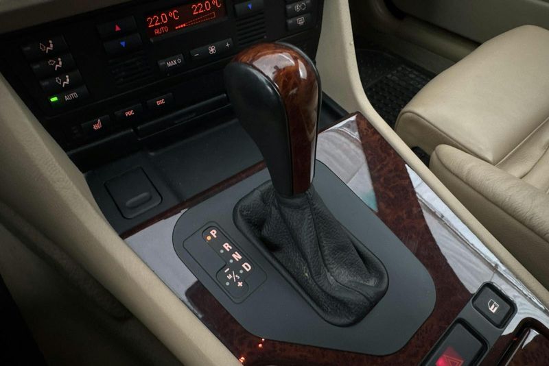 BMW 525 bild 12